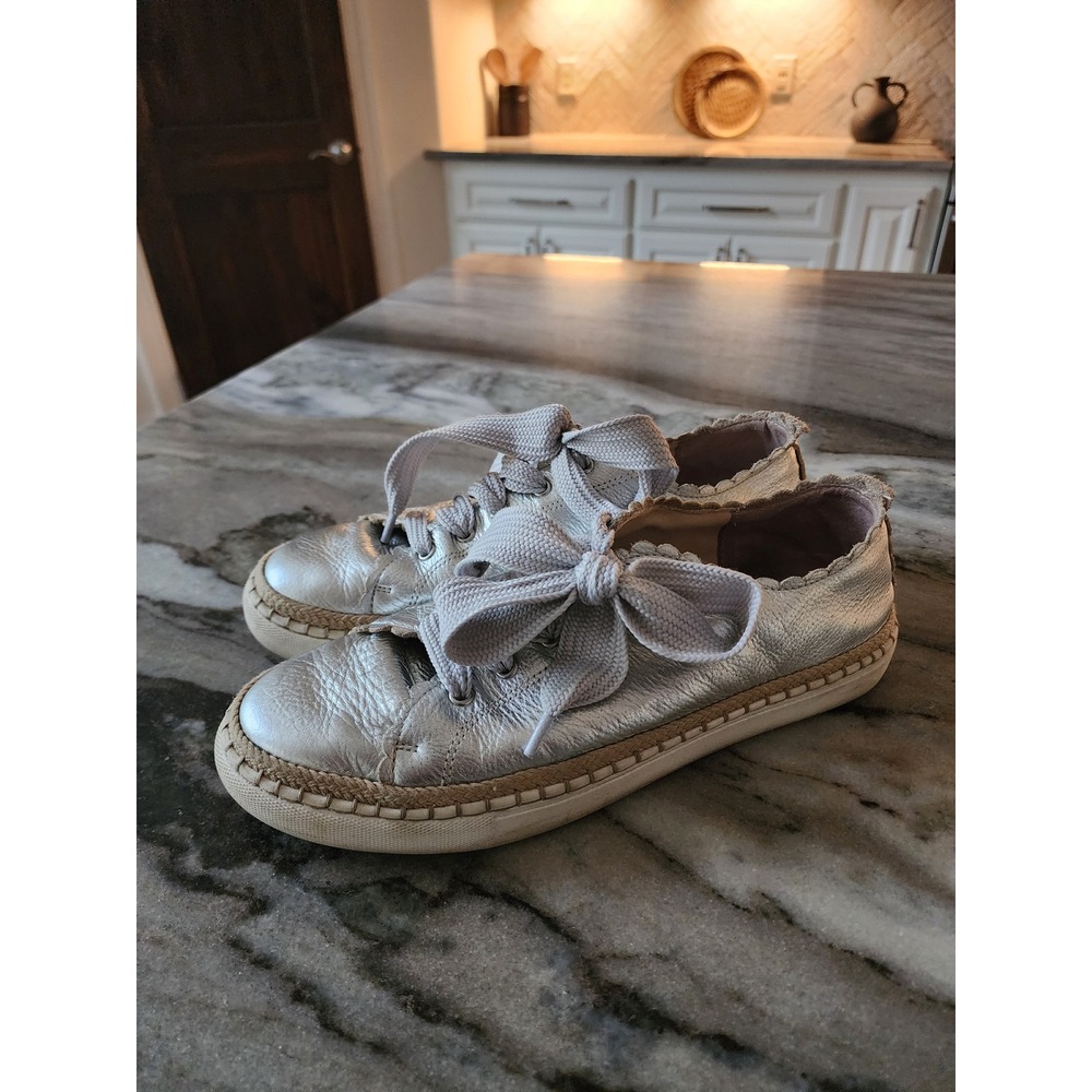 Kate Spade Lena Silver Metallic Leather Scalloped Espadrille Sneakers 8.5M